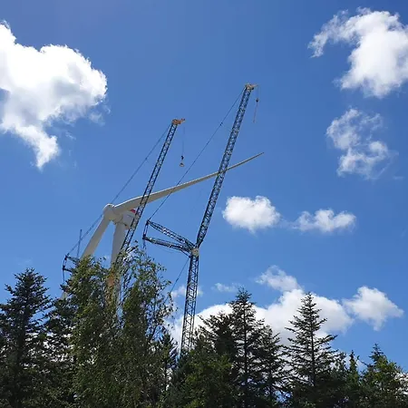 8 Person In Frostrup-by Traum